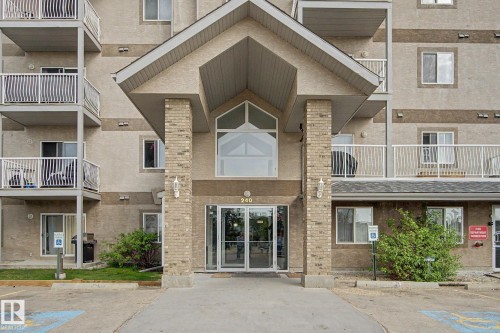 #105 240 Spruce Ridge Rd, Spruce Grove, AB - Outdoor With Facade