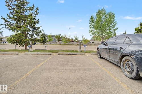 #105 240 Spruce Ridge Rd, Spruce Grove, AB - Outdoor