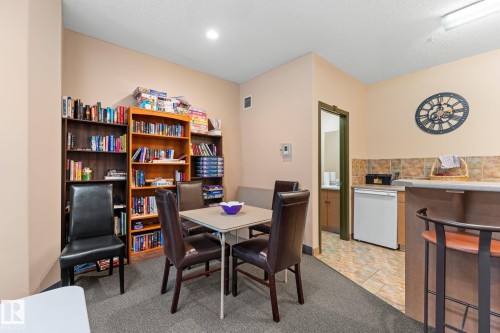 #306 6623 172 St Nw, Edmonton, AB - Indoor