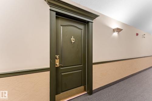 #306 6623 172 St Nw, Edmonton, AB - Indoor Photo Showing Other Room