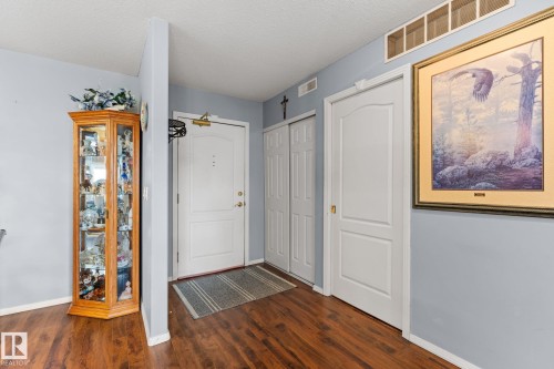 #306 6623 172 St Nw, Edmonton, AB - Indoor Photo Showing Other Room