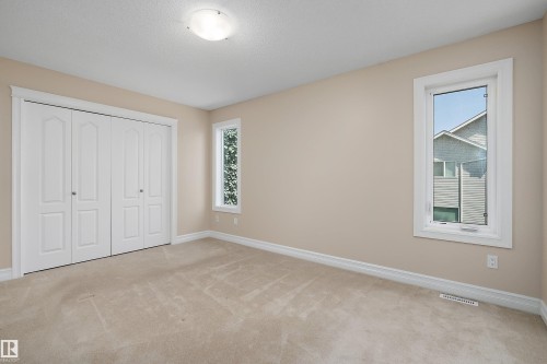 17330 8A Avenue Sw, Edmonton, AB - Indoor Photo Showing Other Room