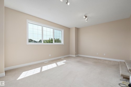 17330 8A Avenue Sw, Edmonton, AB - Indoor Photo Showing Other Room