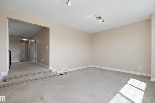 17330 8A Avenue Sw, Edmonton, AB - Indoor Photo Showing Other Room