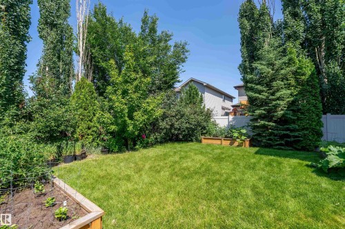 17330 8A Avenue Sw, Edmonton, AB - Outdoor