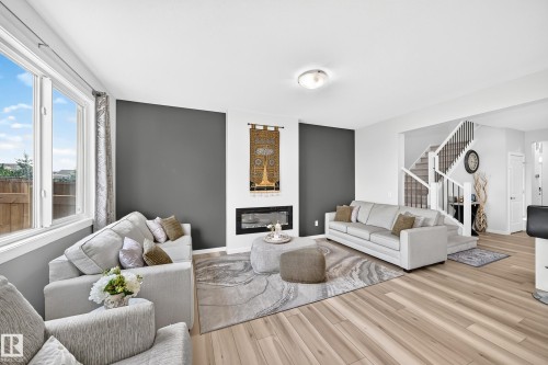 4018 Hawthorn Link Link Sw, Edmonton, AB - Indoor Photo Showing Living Room With Fireplace