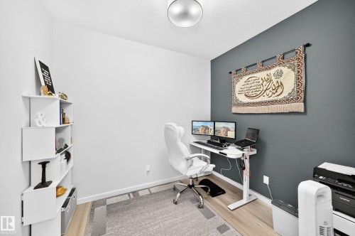 4018 Hawthorn Link Link Sw, Edmonton, AB - Indoor Photo Showing Office