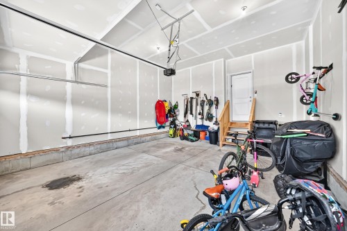 4018 Hawthorn Link Link Sw, Edmonton, AB - Indoor