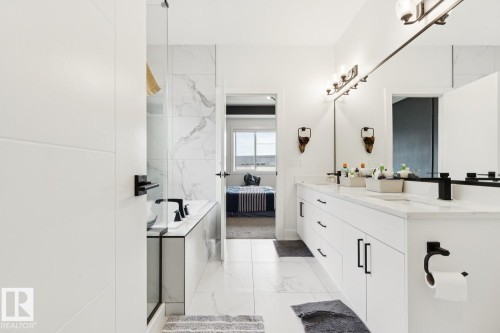 211 Kettyl Court, Leduc, AB - Indoor Photo Showing Bathroom