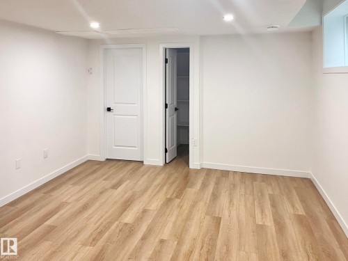 211 Kettyl Court, Leduc, AB - Indoor Photo Showing Other Room