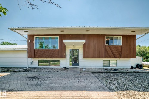 8 Fourth Street, Duffield, AB - Outdoor