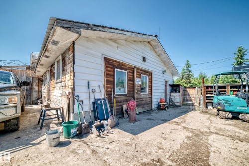 8 Fourth Street, Duffield, AB - Outdoor