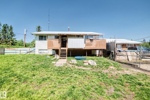 8 Fourth Street, Duffield, AB - Outdoor