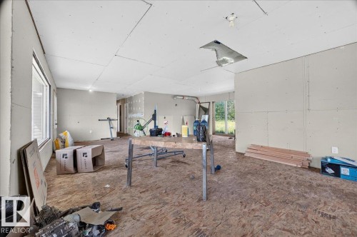 5316 54 Avenue, Andrew, AB - Indoor Photo Showing Other Room
