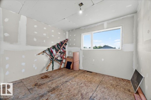 5316 54 Avenue, Andrew, AB - Indoor Photo Showing Other Room