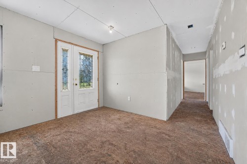 5316 54 Avenue, Andrew, AB - Indoor Photo Showing Other Room