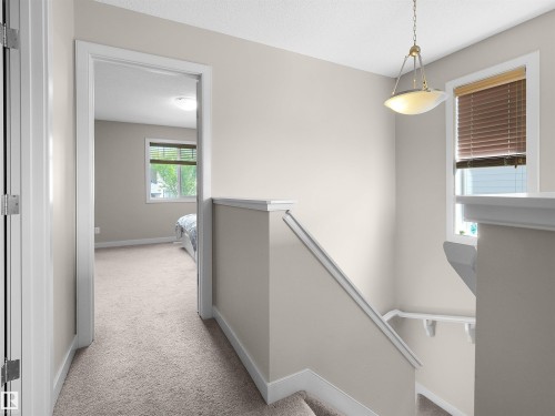 1692 Cunningham Way, Edmonton, AB - Indoor Photo Showing Other Room