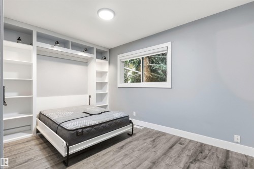 7924 89 Avenue Nw, Edmonton, AB - Indoor Photo Showing Bedroom
