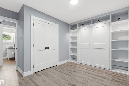 7924 89 Avenue Nw, Edmonton, AB - Indoor Photo Showing Other Room