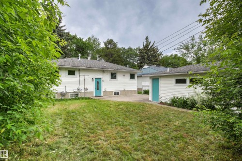 7924 89 Avenue Nw, Edmonton, AB - Outdoor