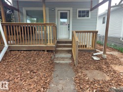 10656 93 Street  Edmonton, AB T5H 1X9