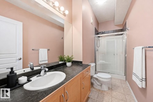 #369 4823 104A St Nw, Edmonton, AB - Indoor Photo Showing Bathroom