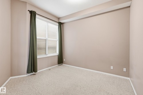 #369 4823 104A St Nw, Edmonton, AB - Indoor Photo Showing Other Room