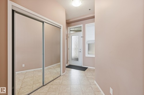 #369 4823 104A St Nw, Edmonton, AB - Indoor Photo Showing Other Room