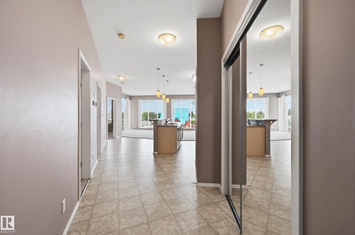 #369 4823 104A St Nw, Edmonton, AB - Indoor Photo Showing Other Room