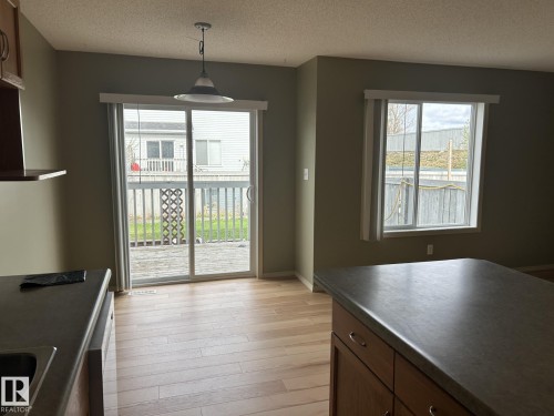 #112 4350 23 St Nw, Edmonton, AB - Indoor