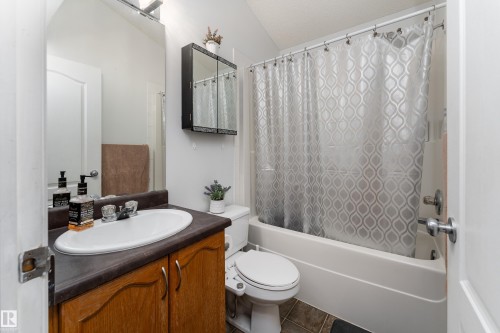 16256 132 Street Nw, Edmonton, AB 