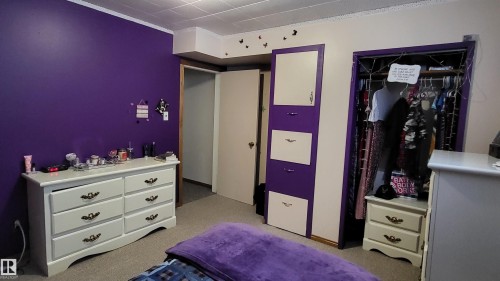 151042 Twp  Rd 562, Rural Two Hills County, AB - Indoor Photo Showing Bedroom
