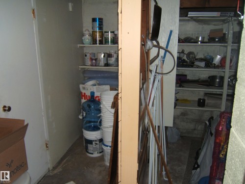 Image quality insufficient for description - 151042 Twp  Rd 562, Rural Two Hills County, AB - Indoor
