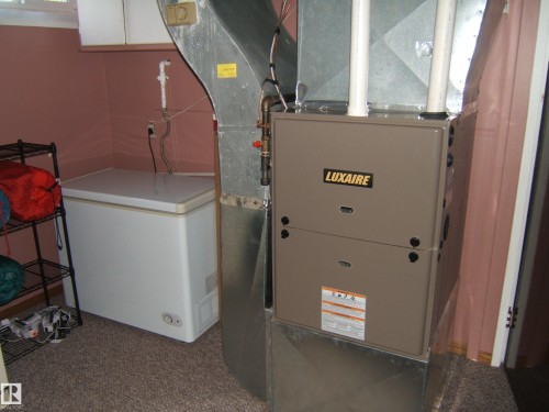 Image quality insufficient for description - 151042 Twp  Rd 562, Rural Two Hills County, AB - Indoor