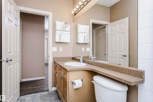 #205 226 Macewan Rd Sw, Edmonton, AB - Indoor Photo Showing Bathroom