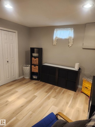 8029 17A Avenue Nw, Edmonton, AB - Indoor