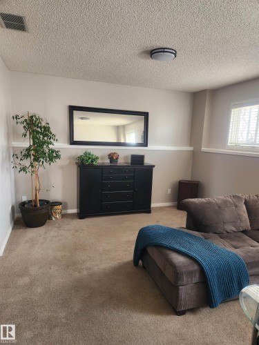 8029 17A Avenue Nw, Edmonton, AB - Indoor