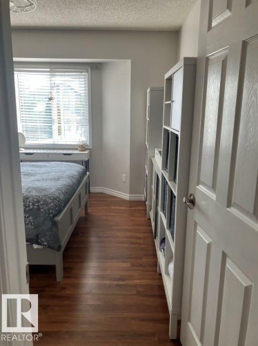 8029 17A Avenue Nw, Edmonton, AB - Indoor Photo Showing Bedroom