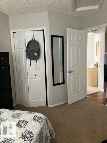 8029 17A Avenue Nw, Edmonton, AB - Indoor Photo Showing Bedroom