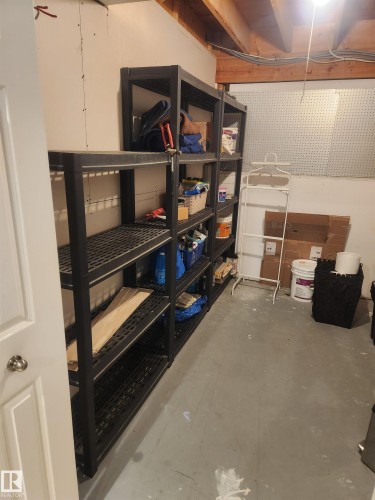 8029 17A Avenue Nw, Edmonton, AB - Indoor Photo Showing Other Room