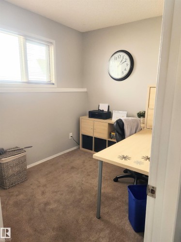 8029 17A Avenue Nw, Edmonton, AB - Indoor Photo Showing Office