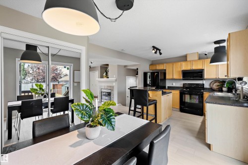 7214 19A Avenue Sw, Edmonton, AB - Indoor
