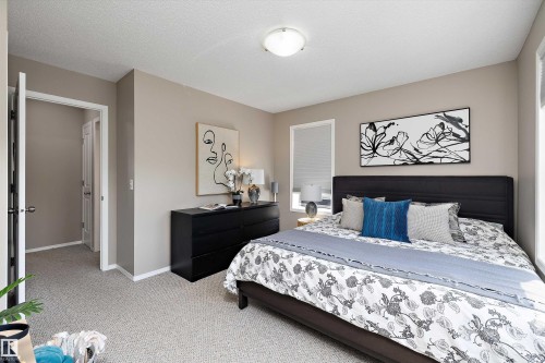 7214 19A Avenue Sw, Edmonton, AB - Indoor Photo Showing Bedroom