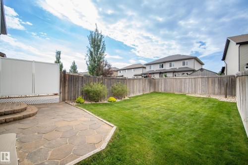 1715 Cunningham Way Sw, Edmonton, AB - Outdoor