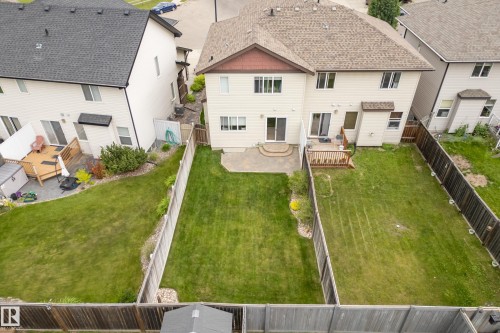 1715 Cunningham Way Sw, Edmonton, AB - Outdoor