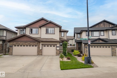 1715 Cunningham Way Sw, Edmonton, AB - Outdoor With Facade
