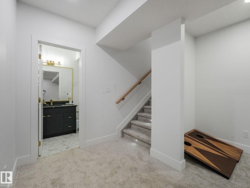 33 Birkshire Crescent, Sherwood Park, AB - Indoor Photo Showing Other Room