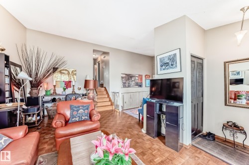 1283 Millbourne Road E, Edmonton, AB - Indoor Photo Showing Living Room