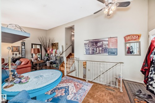1283 Millbourne Road E, Edmonton, AB - Indoor Photo Showing Other Room