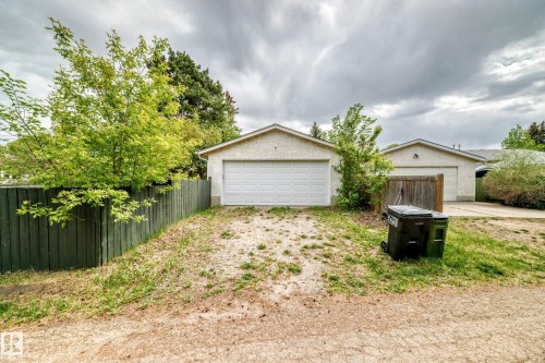 1283 Millbourne Road E, Edmonton, AB - Outdoor
